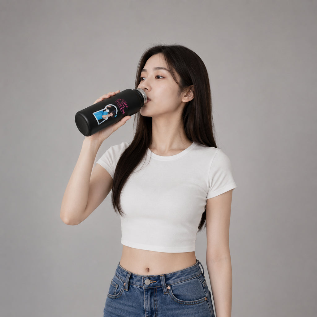 COLEGACY Alice Saves Wonderland Ace Bottle