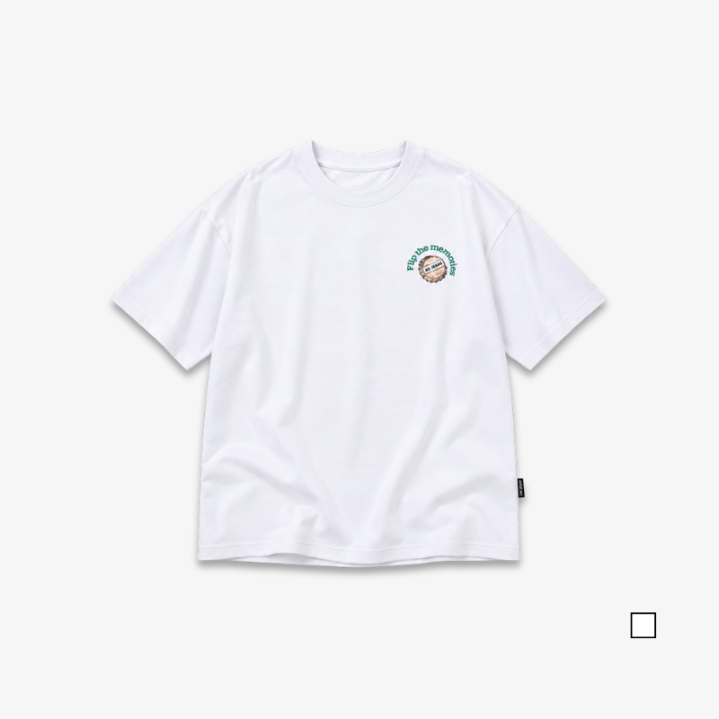 AD JEANS Flip the Memories Graphic Tee